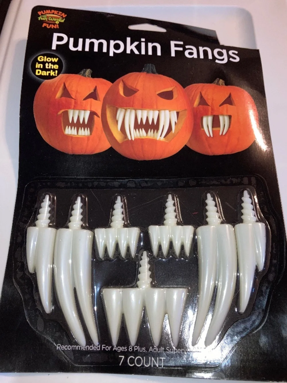 Pumpkin Fangs Halloween Glow in the Dark 7 ct ages 8+